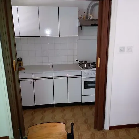 In With Seaview, Balcony, Air Condition, Wifi Umag